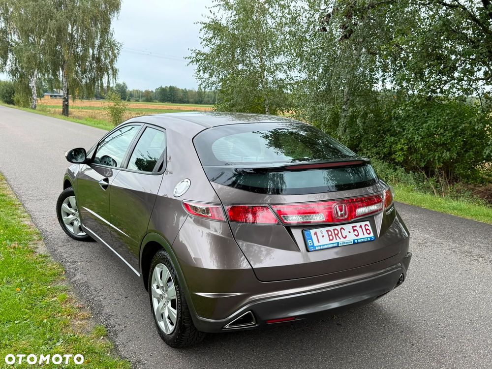 Honda Civic 1.4 i-VTEC - 3