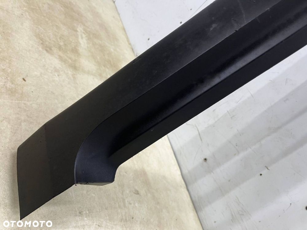 Nakładka progu Renault Scenic 4 IV 16-22r. prawa listwa progowa zewnętrzna próg 764260212r - 9