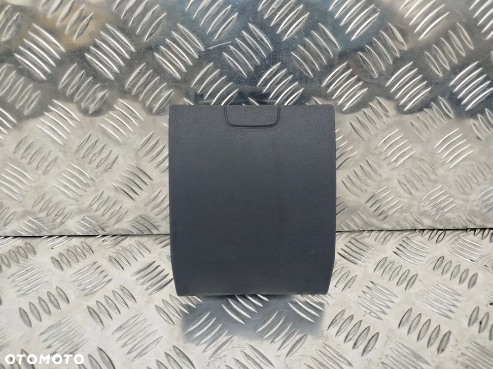 UCHWYT NA KUBEK SCANIA - 2