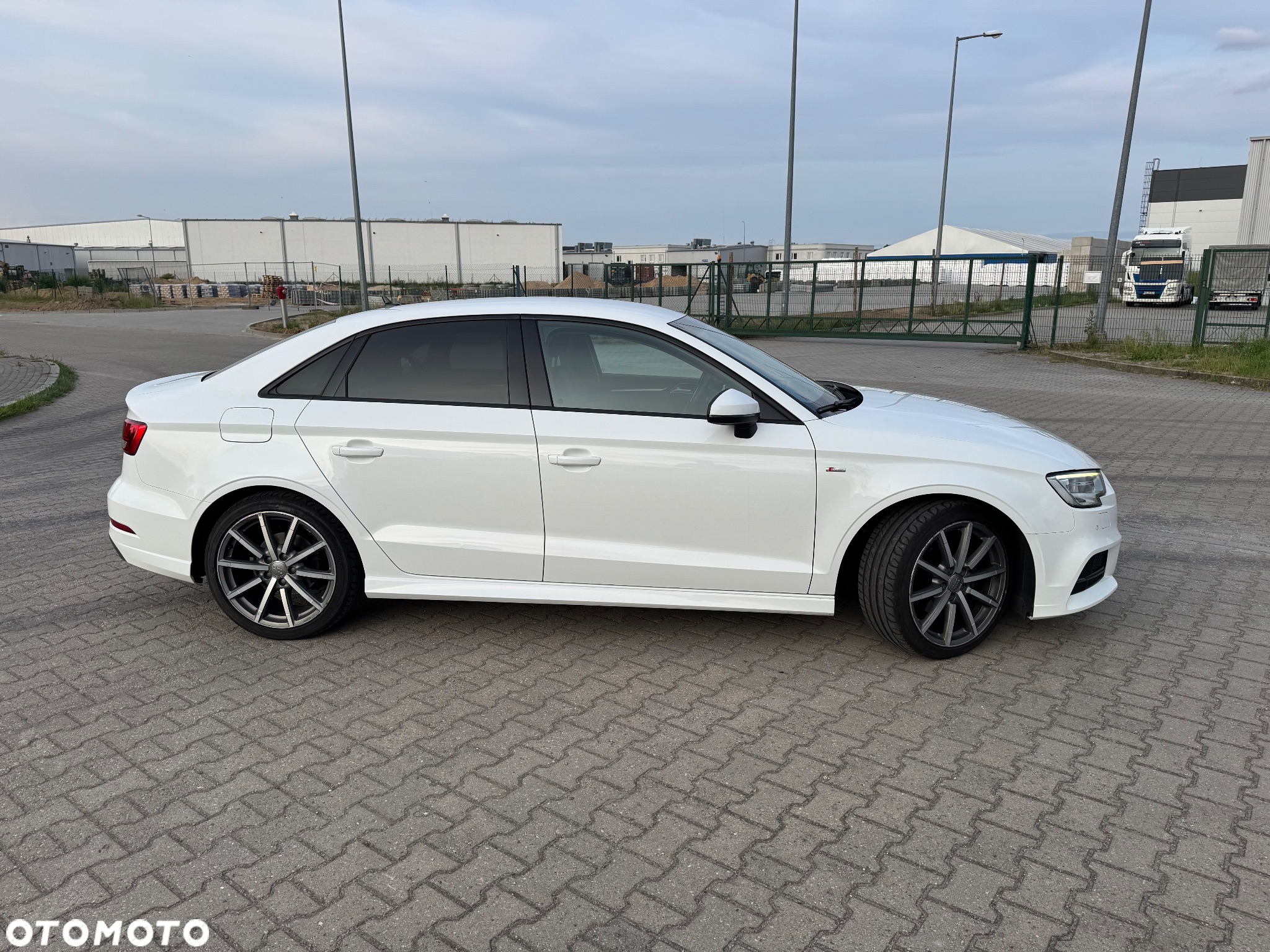 Audi A3 1.4 TFSI CoD S tronic - 4