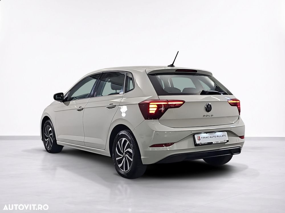 Volkswagen Polo - 4