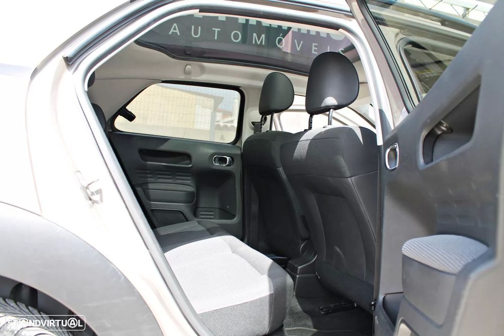 Citroën C4 Cactus 1.6 e-HDi Feel ETG6 - 17