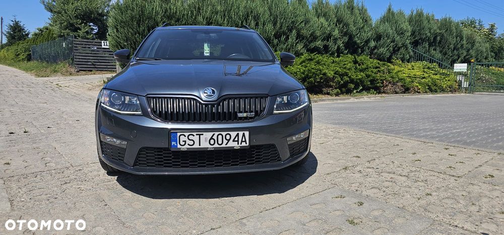 Skoda Octavia 2.0 TDI RS DSG - 2