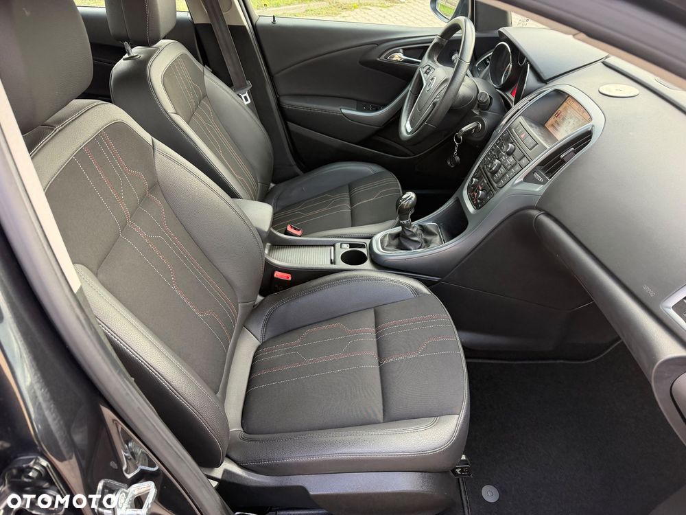 Opel Astra 1.4 Turbo ENERGY - 28