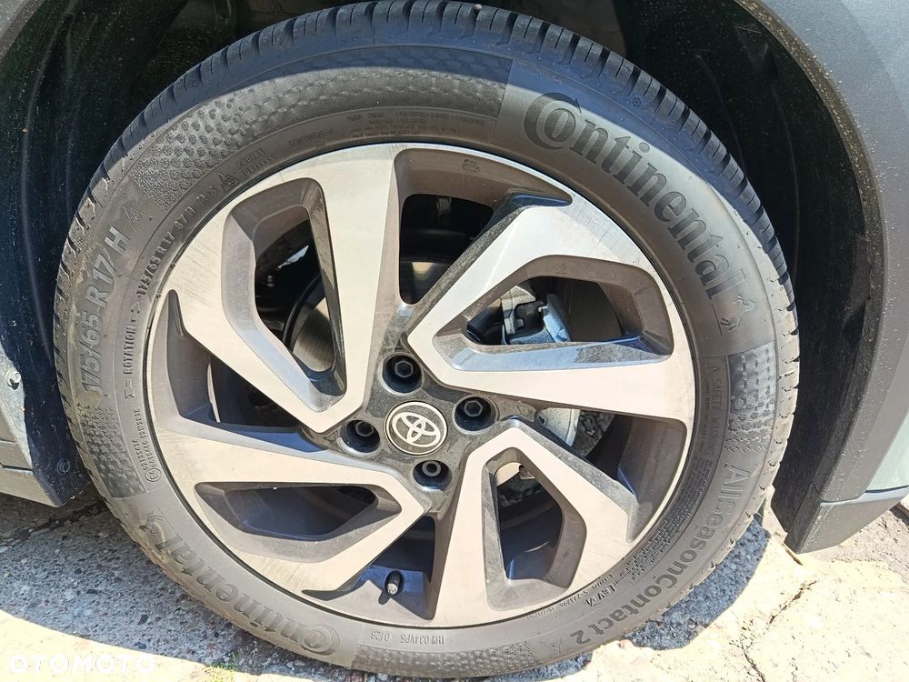 Toyota Aygo X 1.0 VVT-i Style CVT - 12