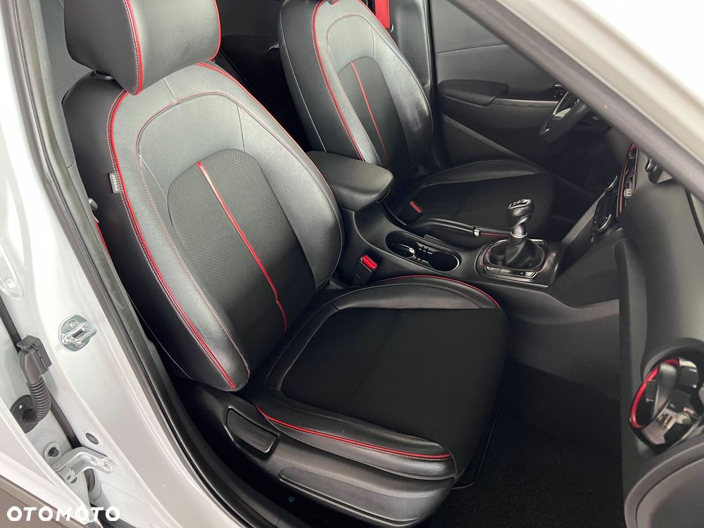 Hyundai Kona - 34