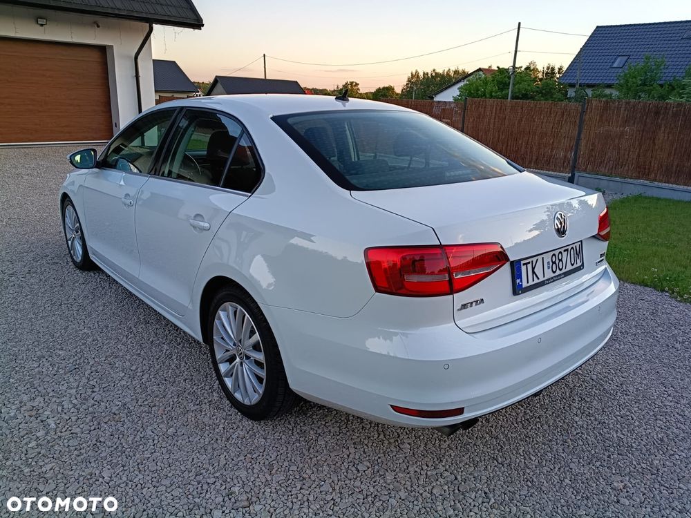 Volkswagen Jetta 1.4 TSI BMT Comfortline - 2