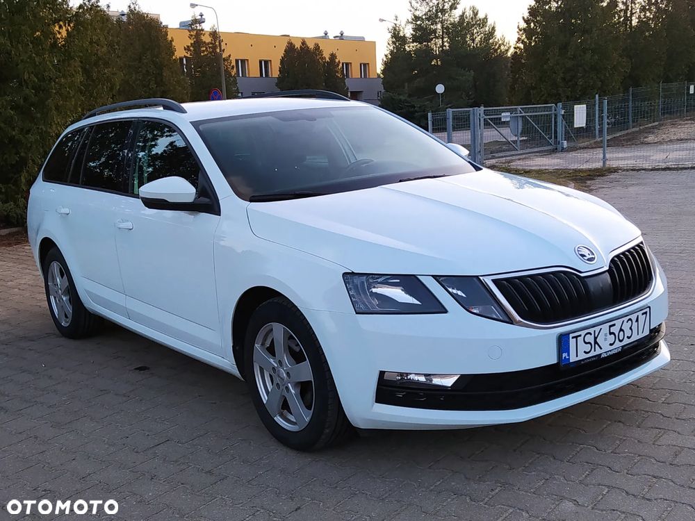 Skoda Octavia 1.6 TDI Ambition - 6