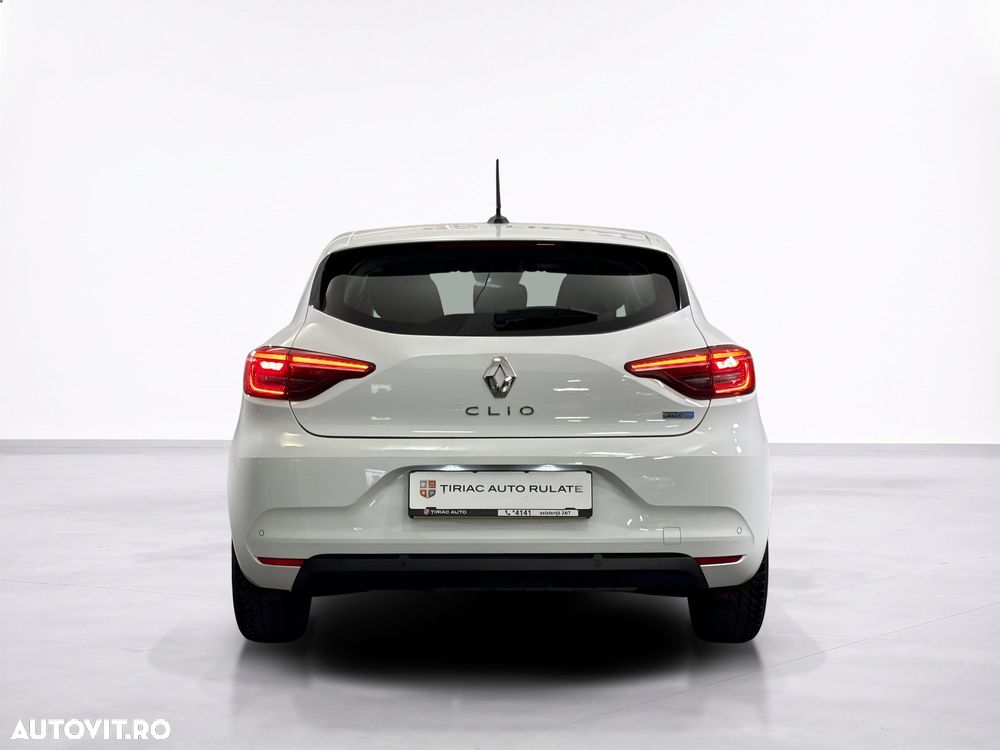 Renault Clio - 5