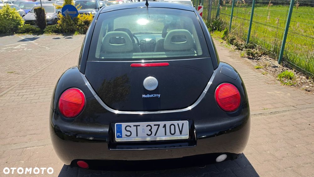 Volkswagen New Beetle 2.0 - 22