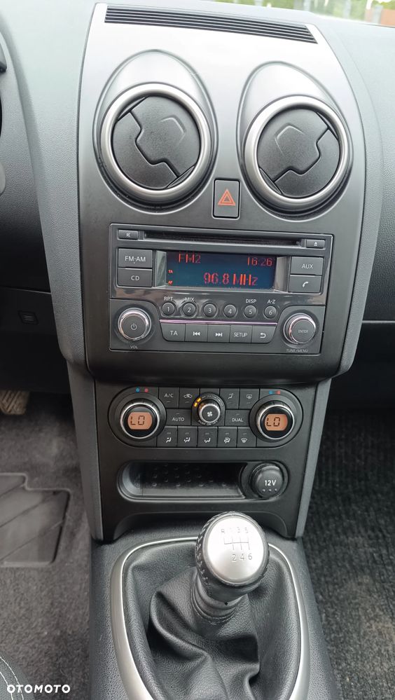 Nissan Qashqai 2.0 acenta - 17