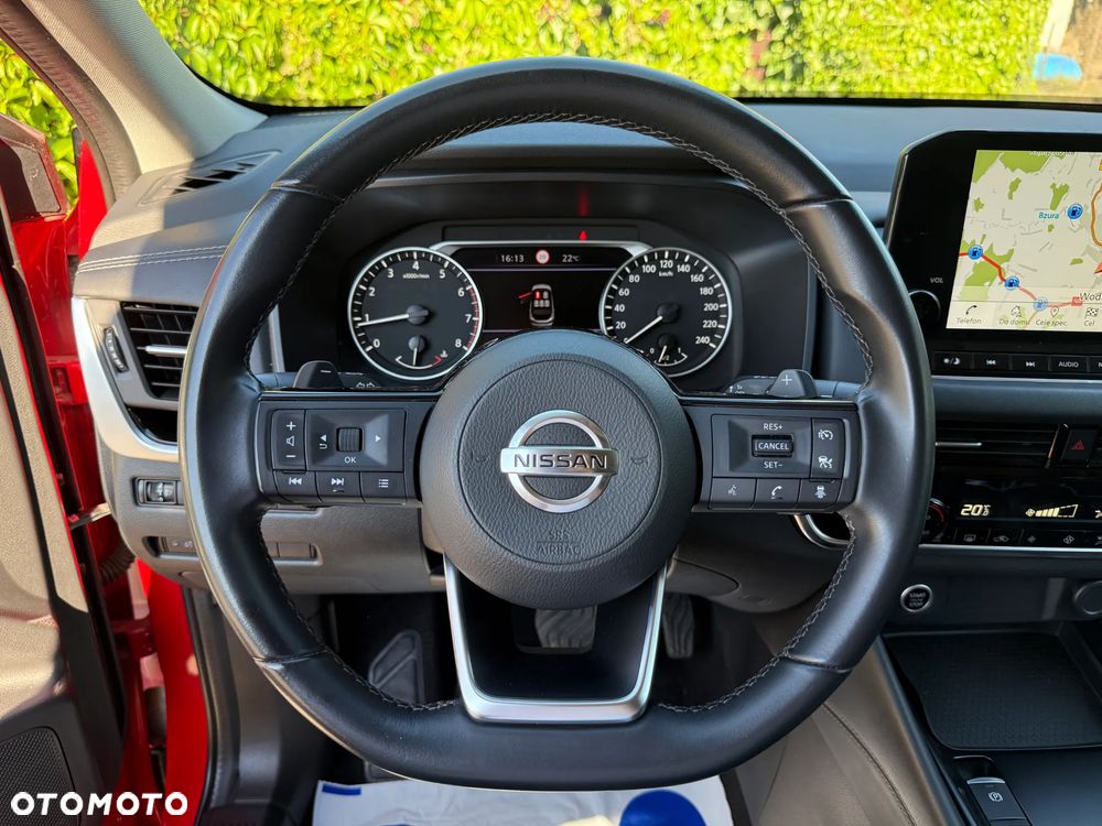 Nissan Qashqai 1.3 DIG-T N-Connecta DCT - 20