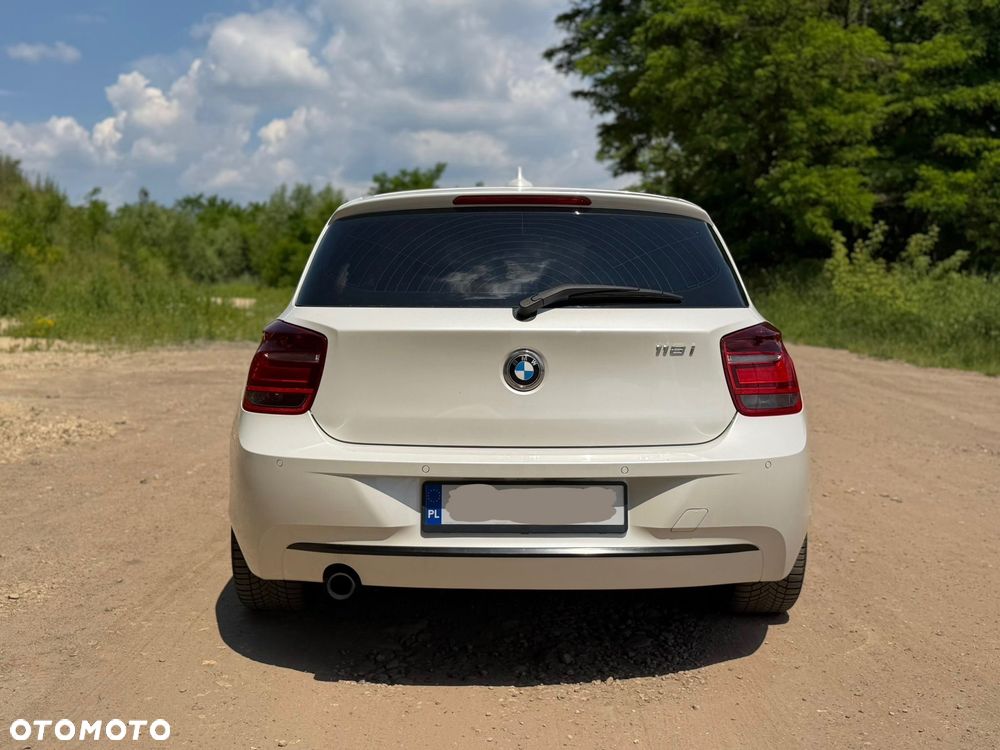 BMW Seria 1 118i Sport Line - 5