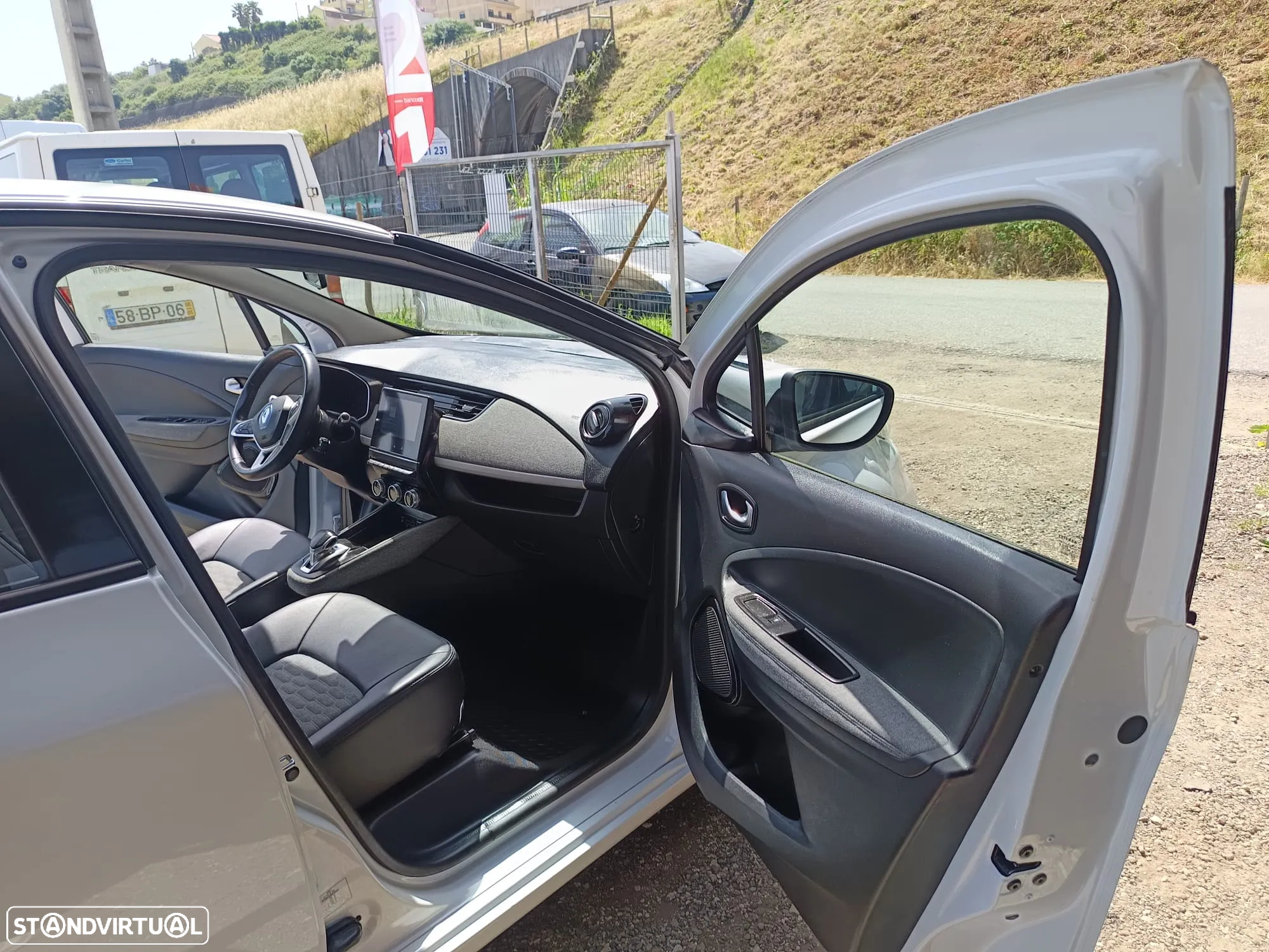 Renault Zoe (c/ Bateria) Limited 50 - 14