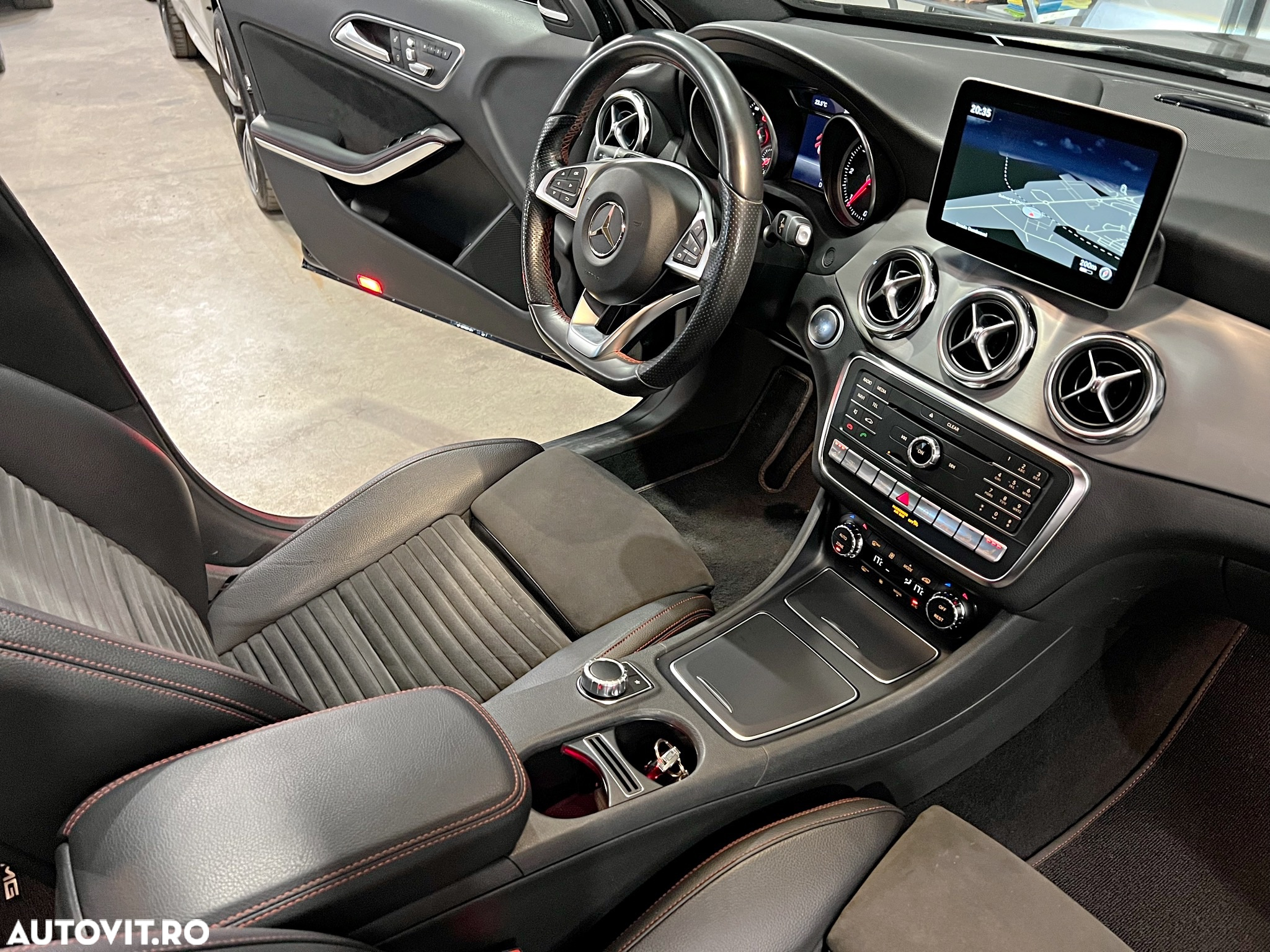 Mercedes-Benz GLA 220 d 4Matic 7G-DCT AMG Line - 7
