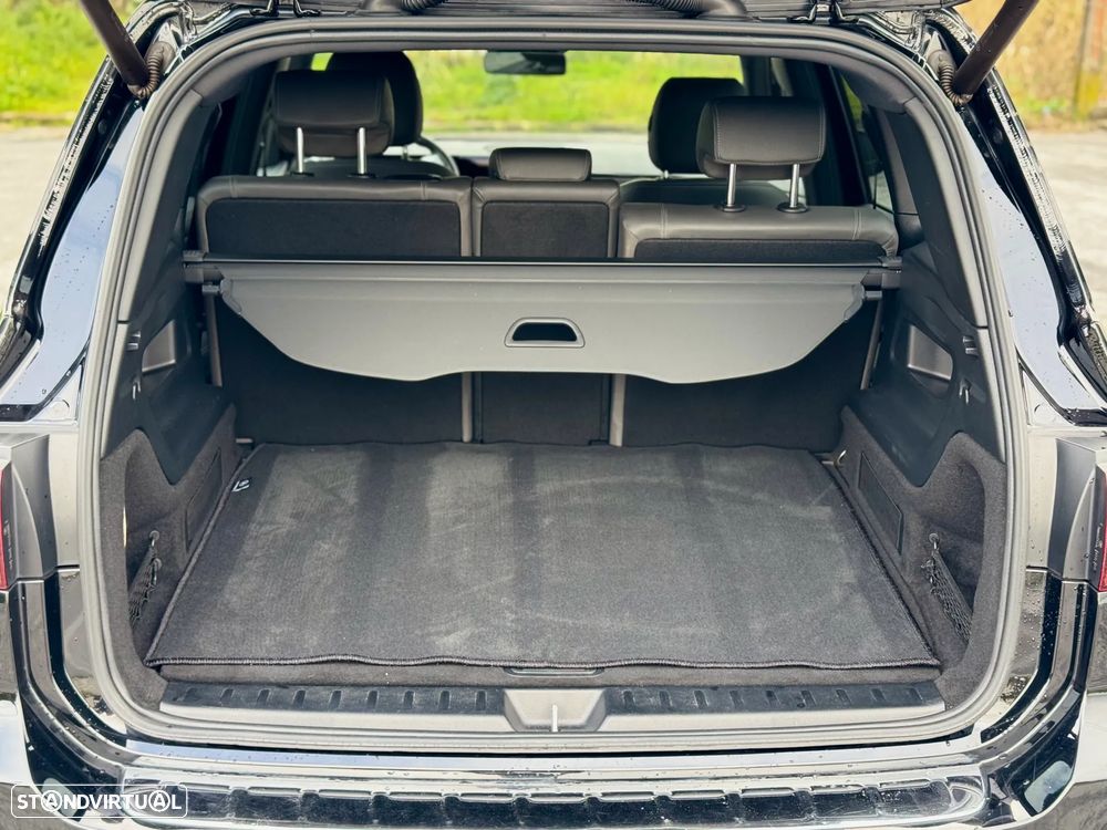 Mercedes-Benz EQB 250 Electric Art - 17