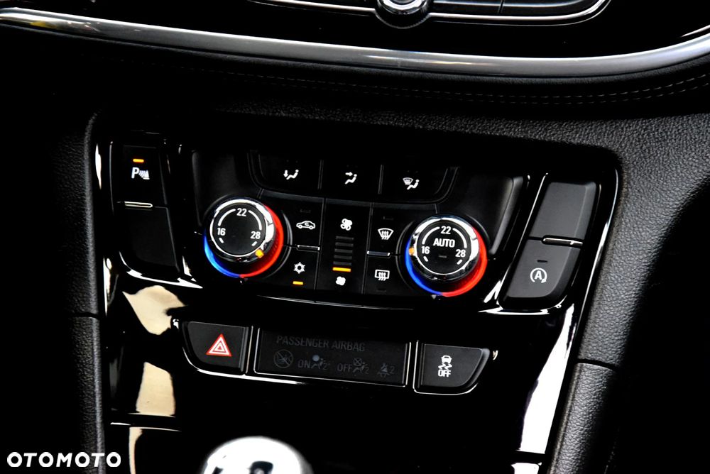 Opel Mokka 1.4 T Cosmo S&S - 21