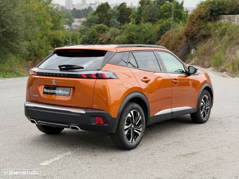 Peugeot 2008 1.2 PureTech Allure Pack EAT8 - 18