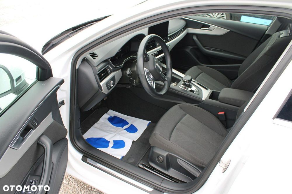 Audi A4 Avant - 19