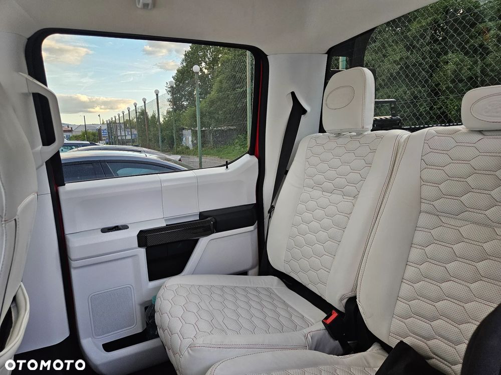 Ford F150 - 12