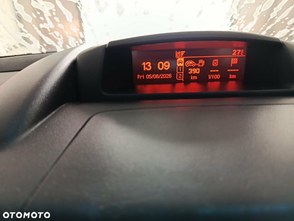 Peugeot Partner 1.6 HDi Active - 11