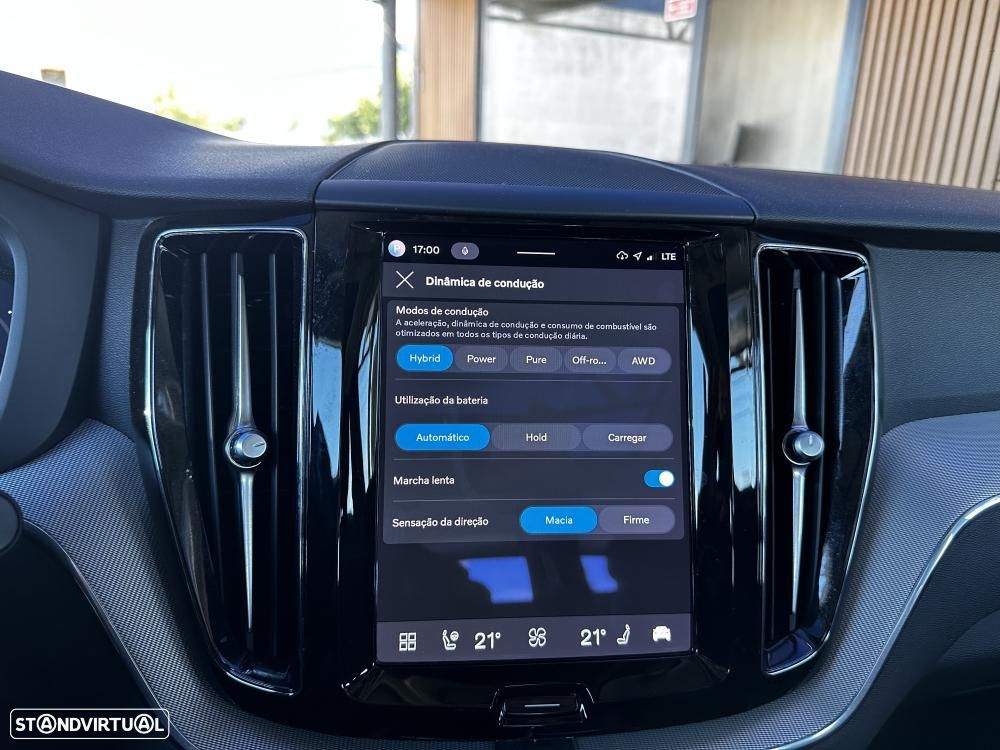 Volvo XC 60 T6 AWD Recharge Plus Dark - 31