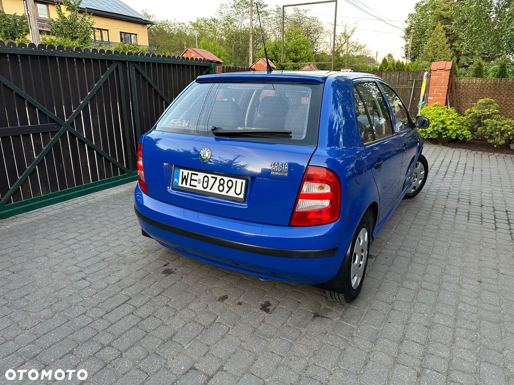 Skoda Fabia - 10