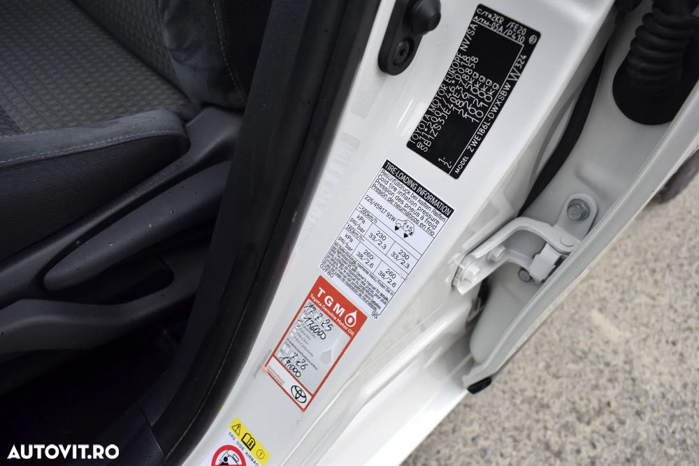 Toyota Auris 1.8 VVT-i Automatik Design Edition - 15