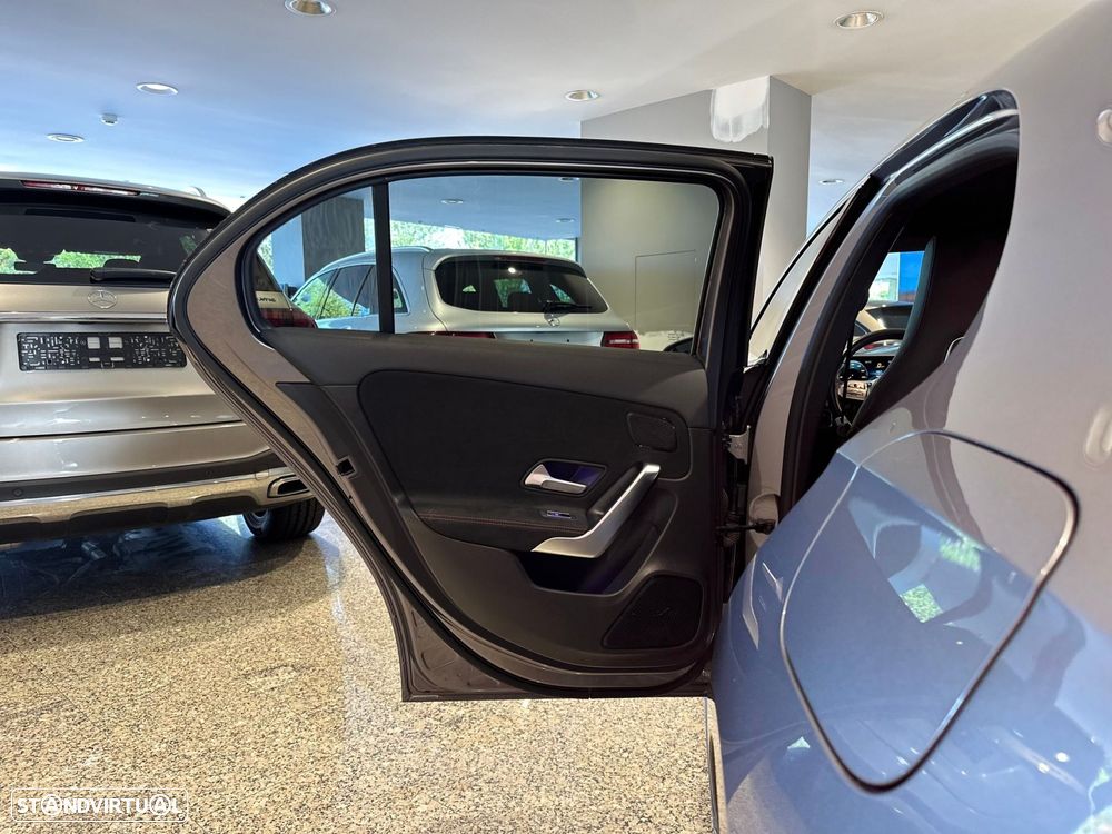 Mercedes-Benz A 180 CDI 7G-DCT AMG Line - 28