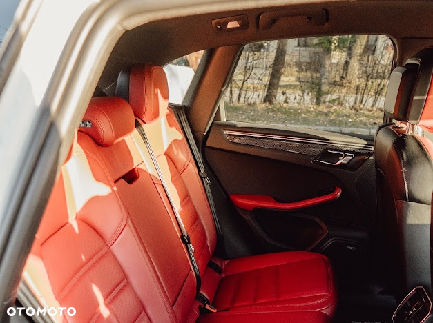 Porsche Macan Standard - 32