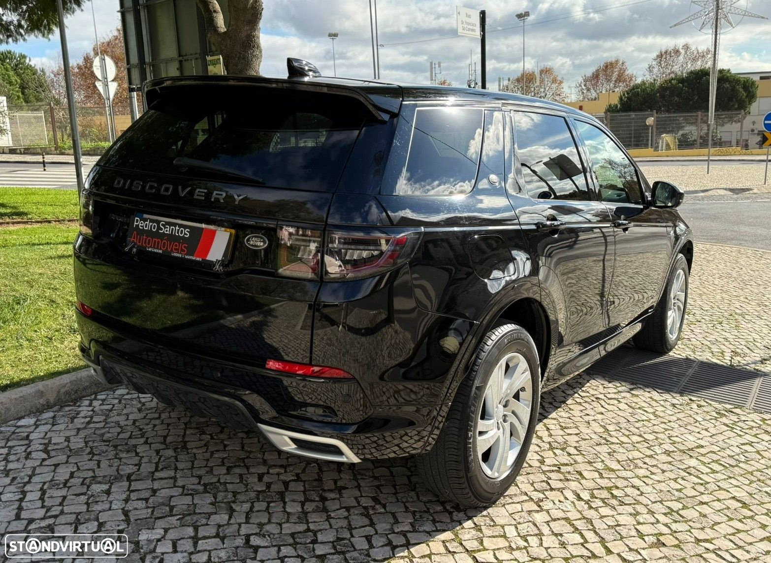 Land Rover Discovery Sport 2.0 eD4 R-Dynamic S - 3