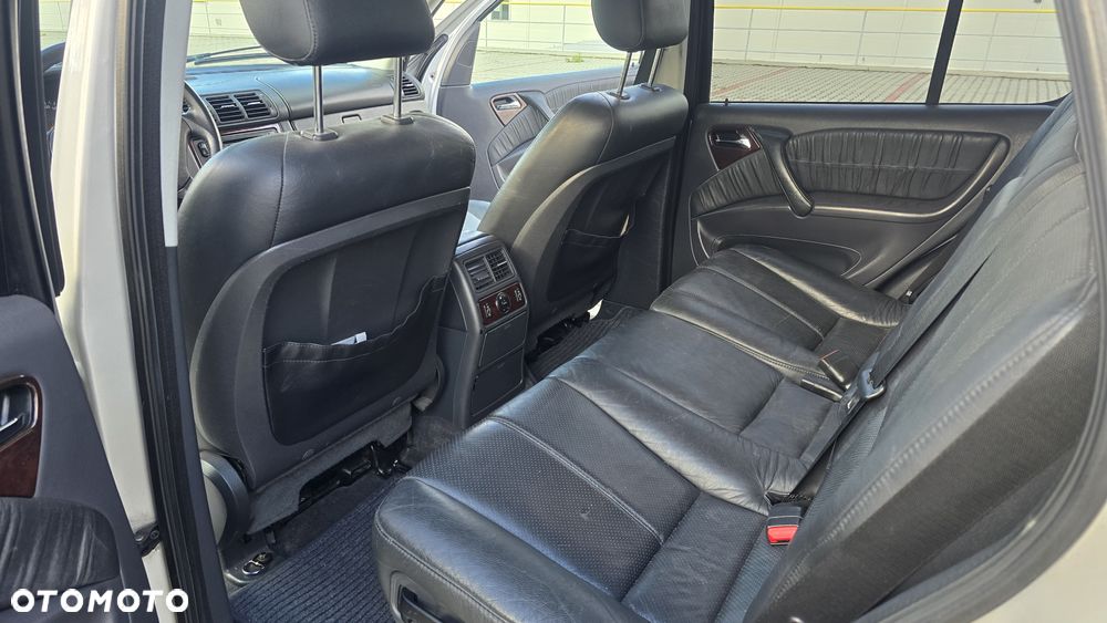 Mercedes-Benz ML 500 - 18