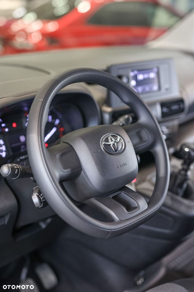 Toyota PROACE CITY - 32