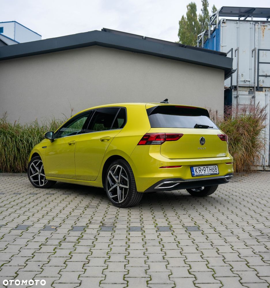 Volkswagen Golf VIII 1.5 eTSI EVO Style DSG - 6