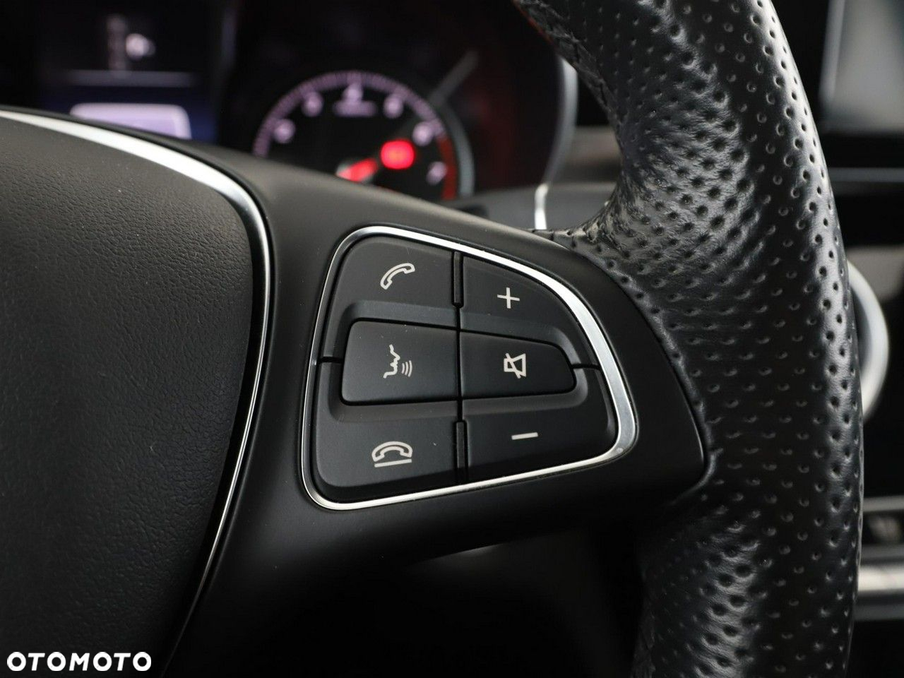 Mercedes-Benz Klasa C 180 T 7G-TRONIC Avantgarde - 31