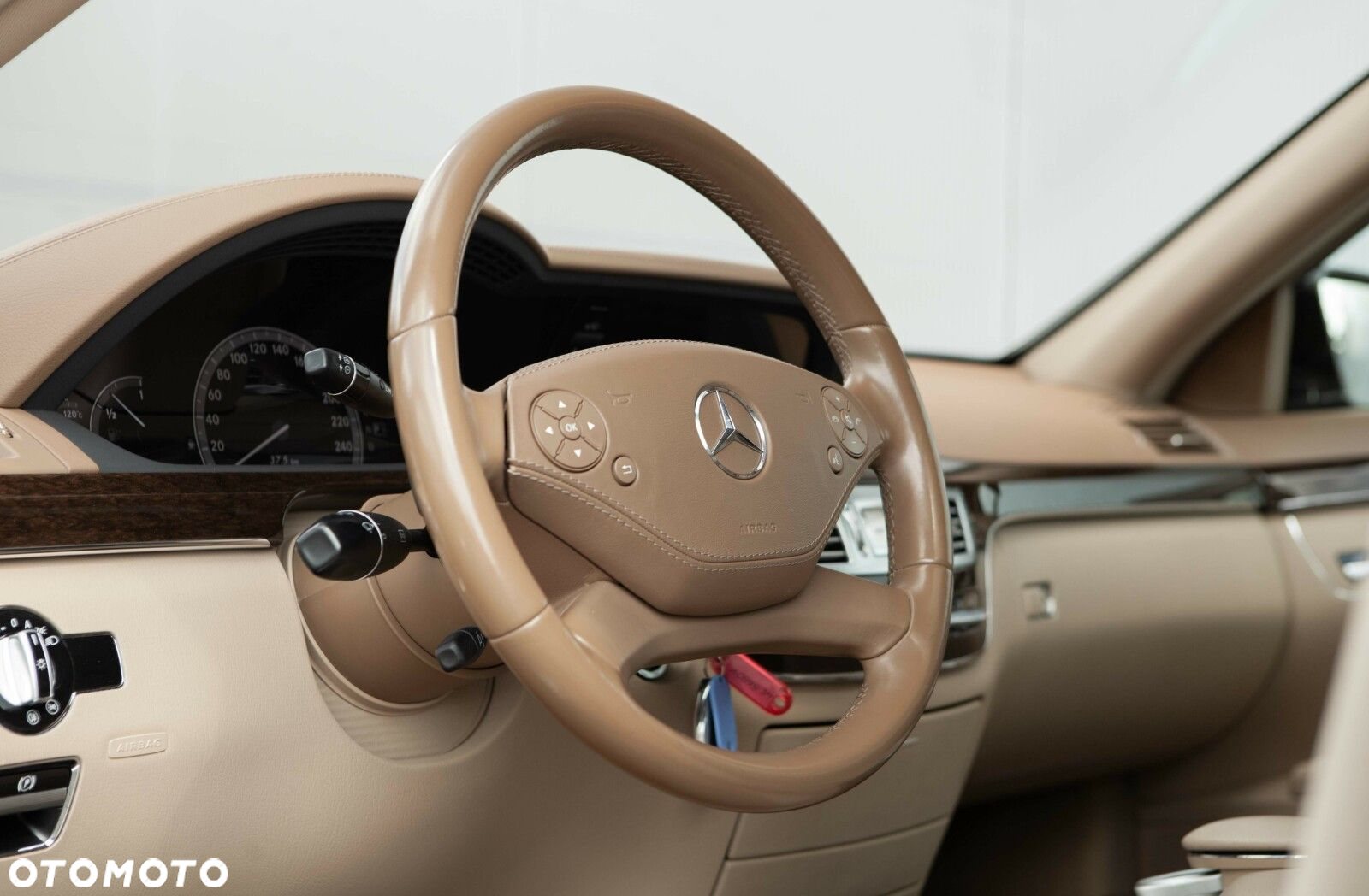 Mercedes-Benz Klasa S 350 BlueTec L 4-Matic - 18