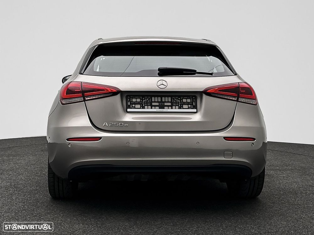 Mercedes-Benz A 250 e 8G-DCT Progressive Advanced - 6