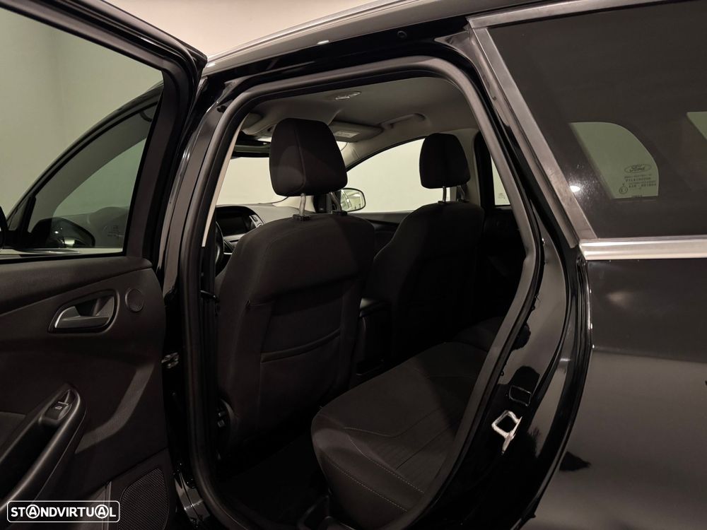 Ford Focus SW 1.5 TDCi Titanium - 28