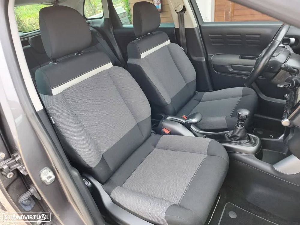 Citroën C3 Aircross BlueHDI 100 Stop & Start Shine - 18