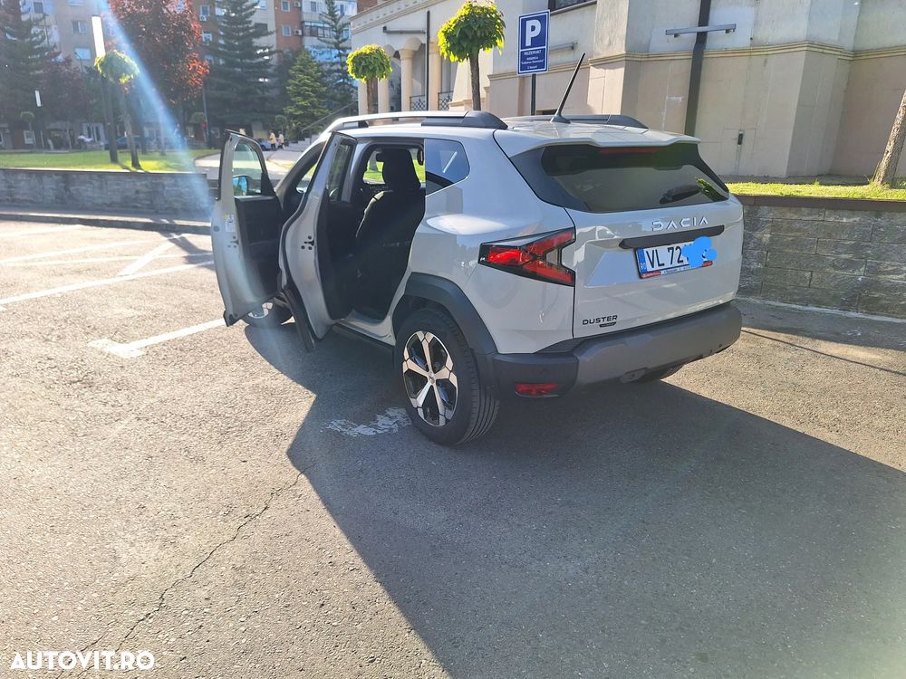 Dacia Duster HEV 140 Journey - 12