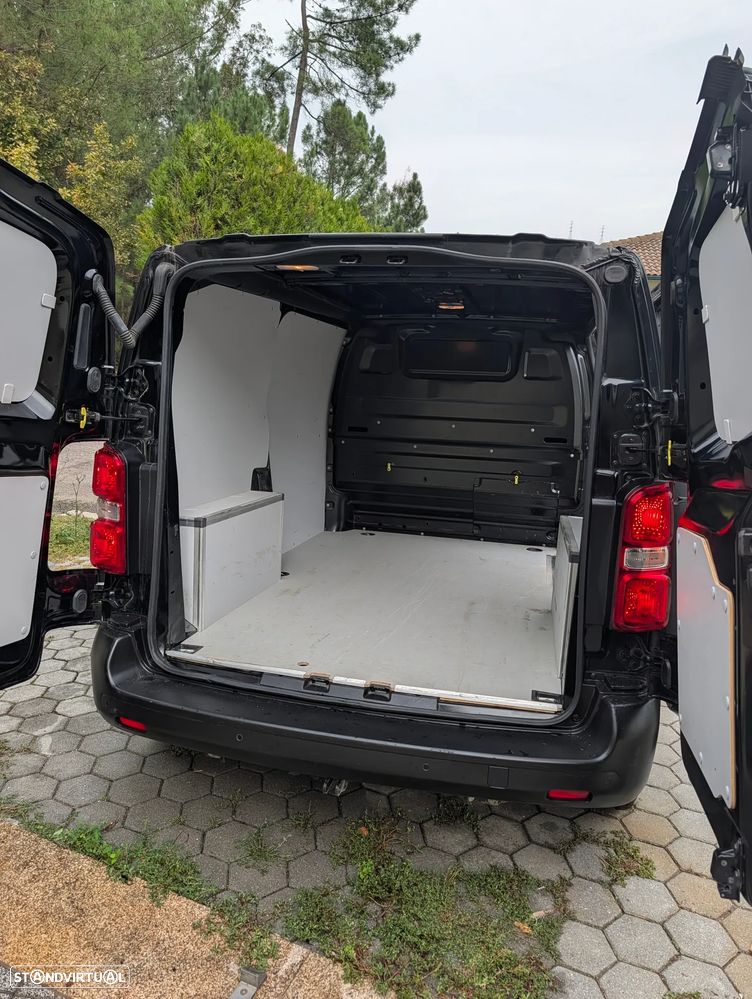 Opel Vivaro - 10