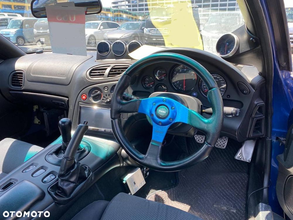 Mazda RX-7 - 24
