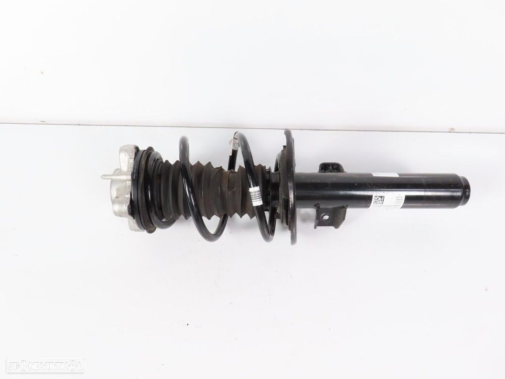 Amortecedor Direito/Frente Seminovo/ Original BMW 4 Gran Coupe (G26) 31316888500 - 2