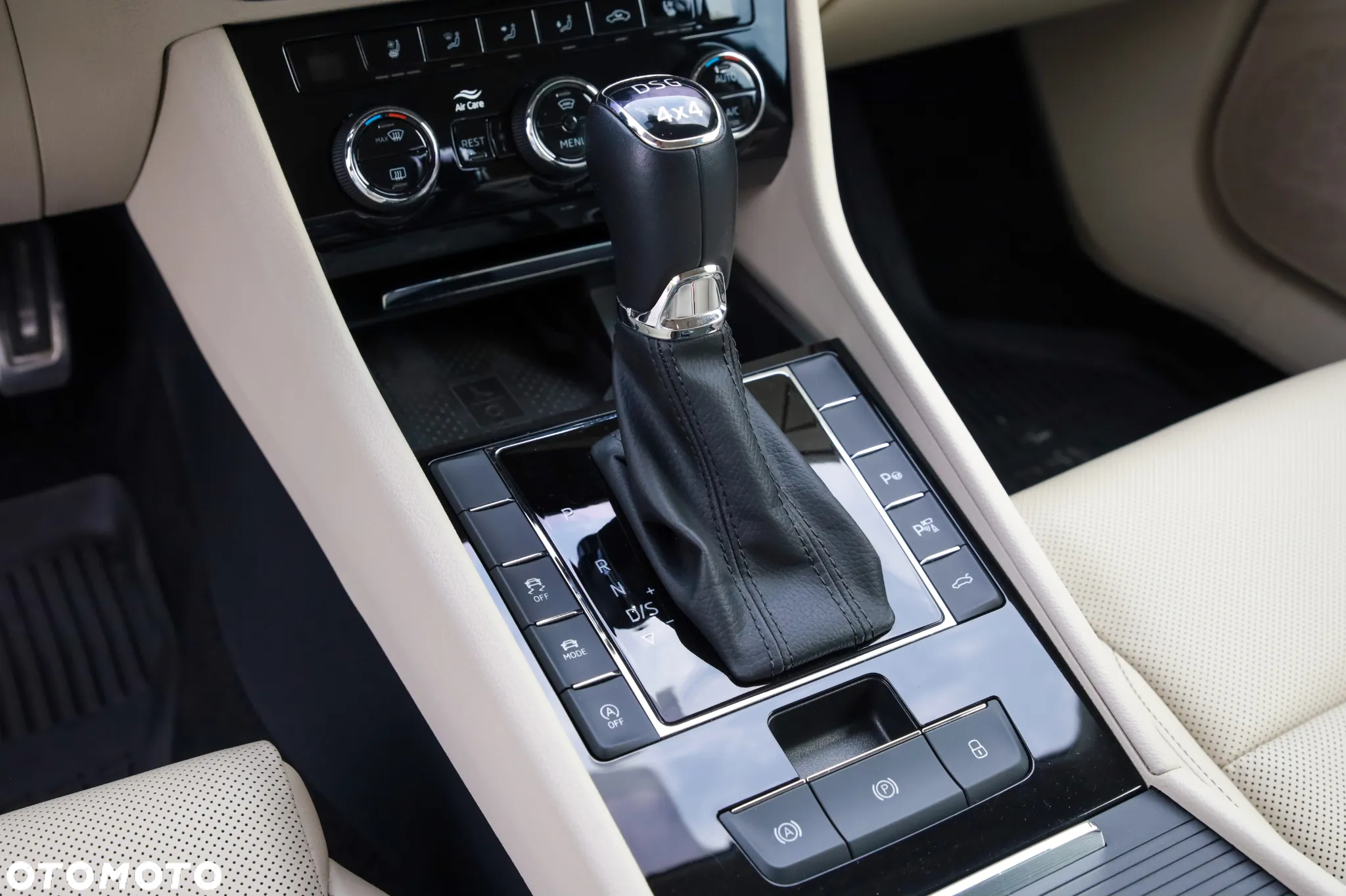Skoda Superb 2.0 TSI 4x4 L&K DSG - 7