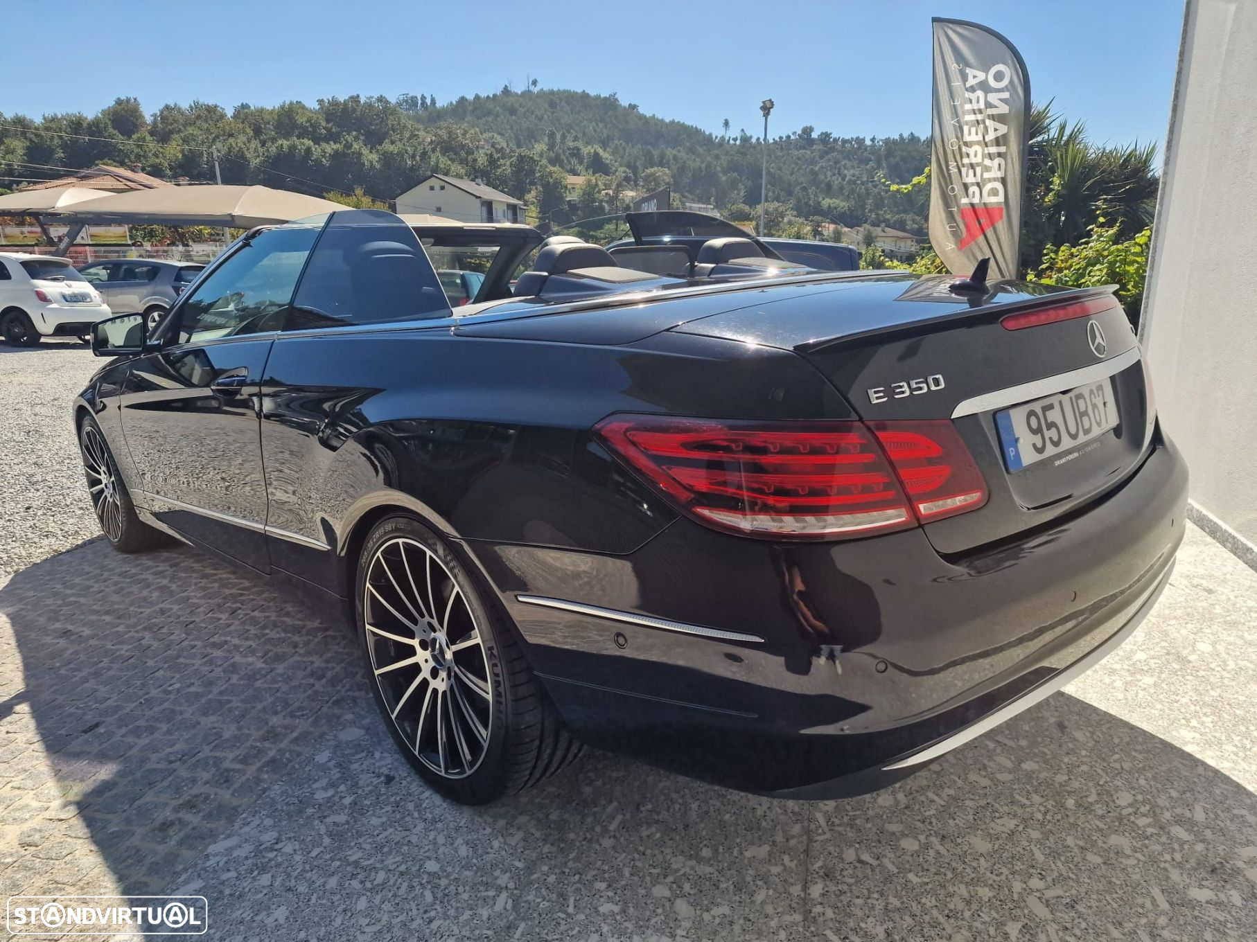 Mercedes-Benz E 350 BlueTEC Auto - 4