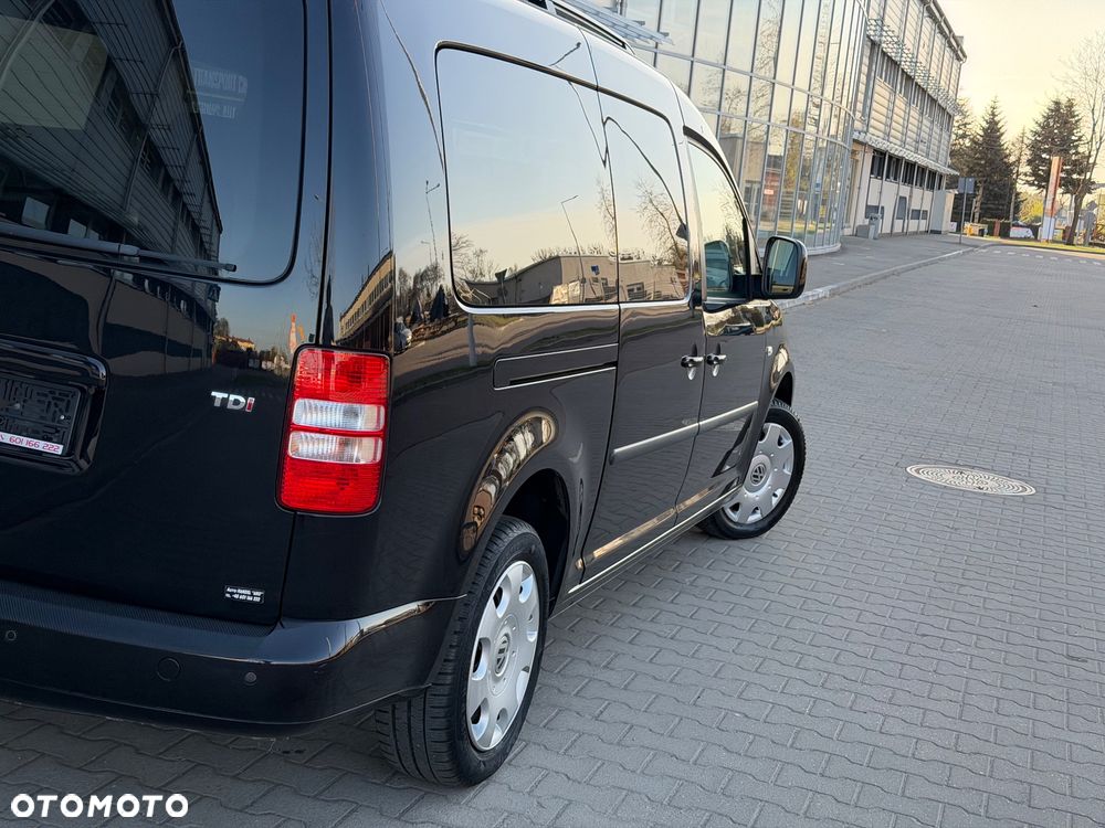 Volkswagen Caddy Maxi Highline - 39