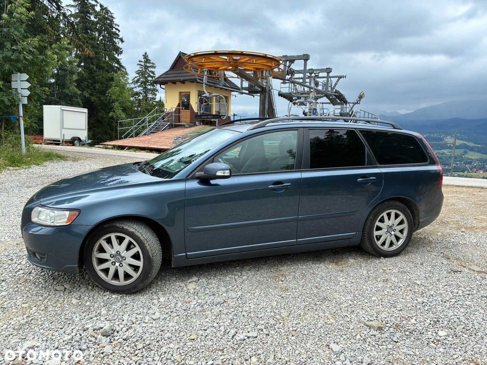 Volvo V50 - 2