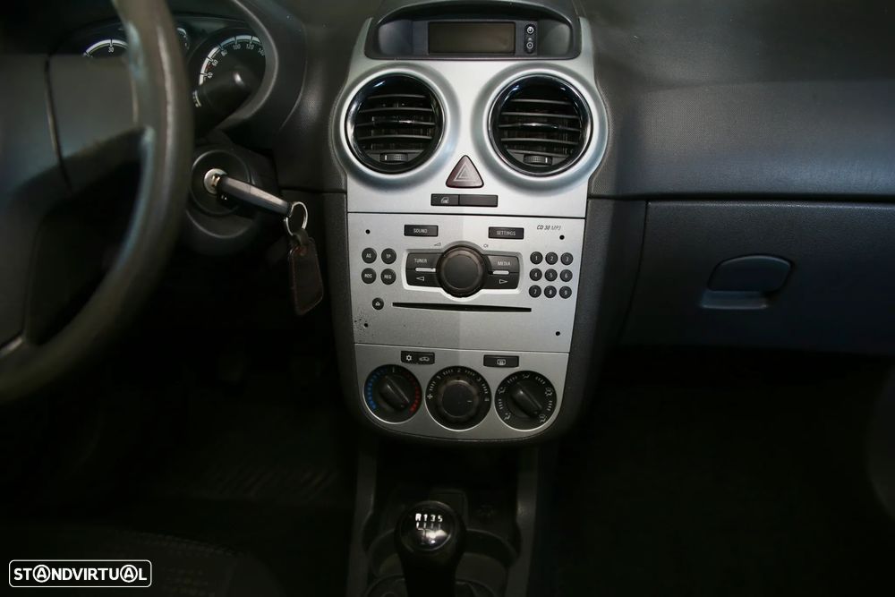 Opel Corsa - 8
