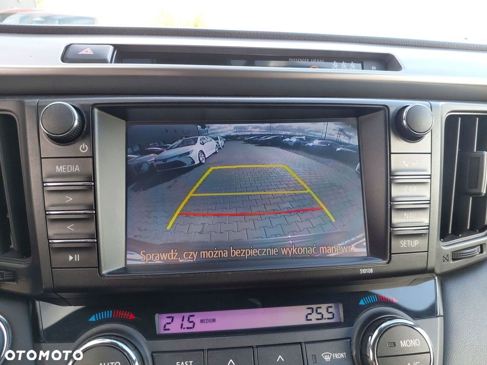 Toyota RAV4 Hybrid Premium 4x4 - 25