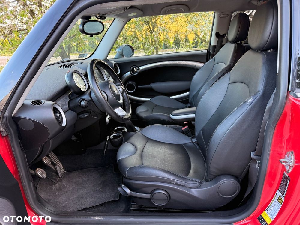 MINI Cooper S Standard - 13